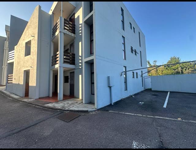 2 BEDROOM APARTMENT FOR SALE IN BLUFF